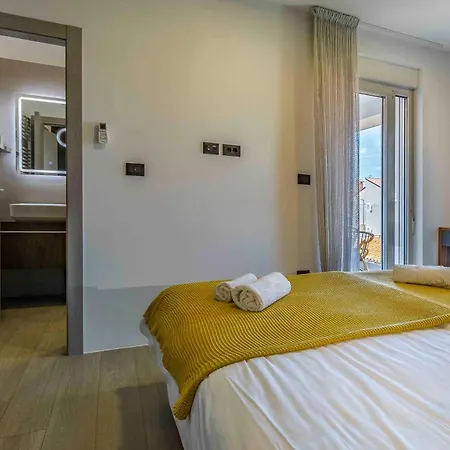 Villa Oceandream - Meerblick - Beheizter Pool - Hydromassage Medulin