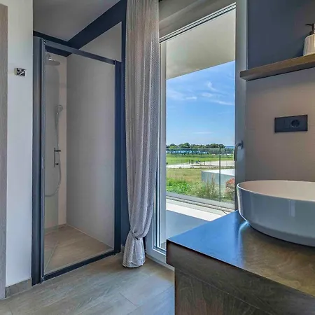Oceandream - Meerblick - Beheizter Pool - Hydromassage Medulin